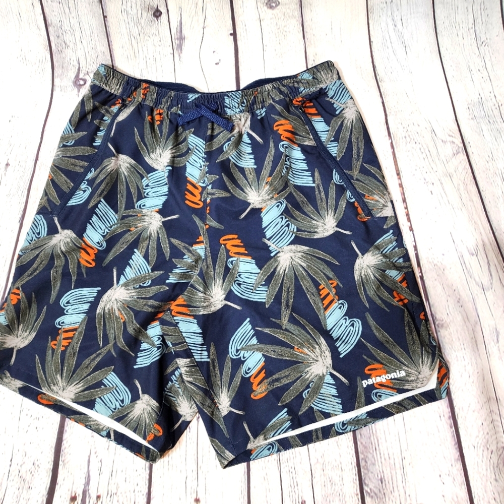 Patagonia MENS Shorts, multi-colored, Size S,